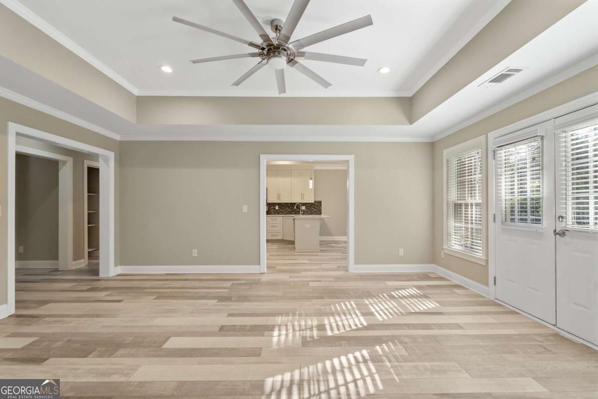 6427 Blue Water Drive Buford - 45