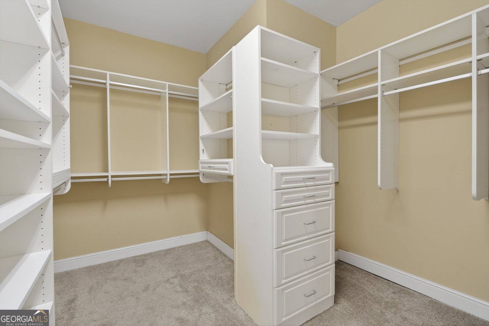 184 Hampton Way Macon - 24