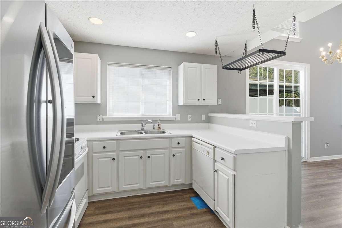 156 Oaks Place Woodstock - 15