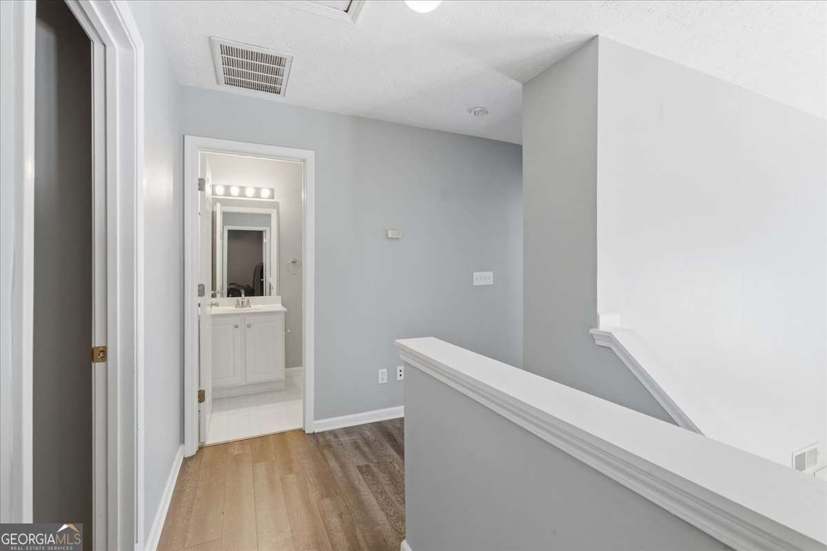 156 Oaks Place Woodstock - 26