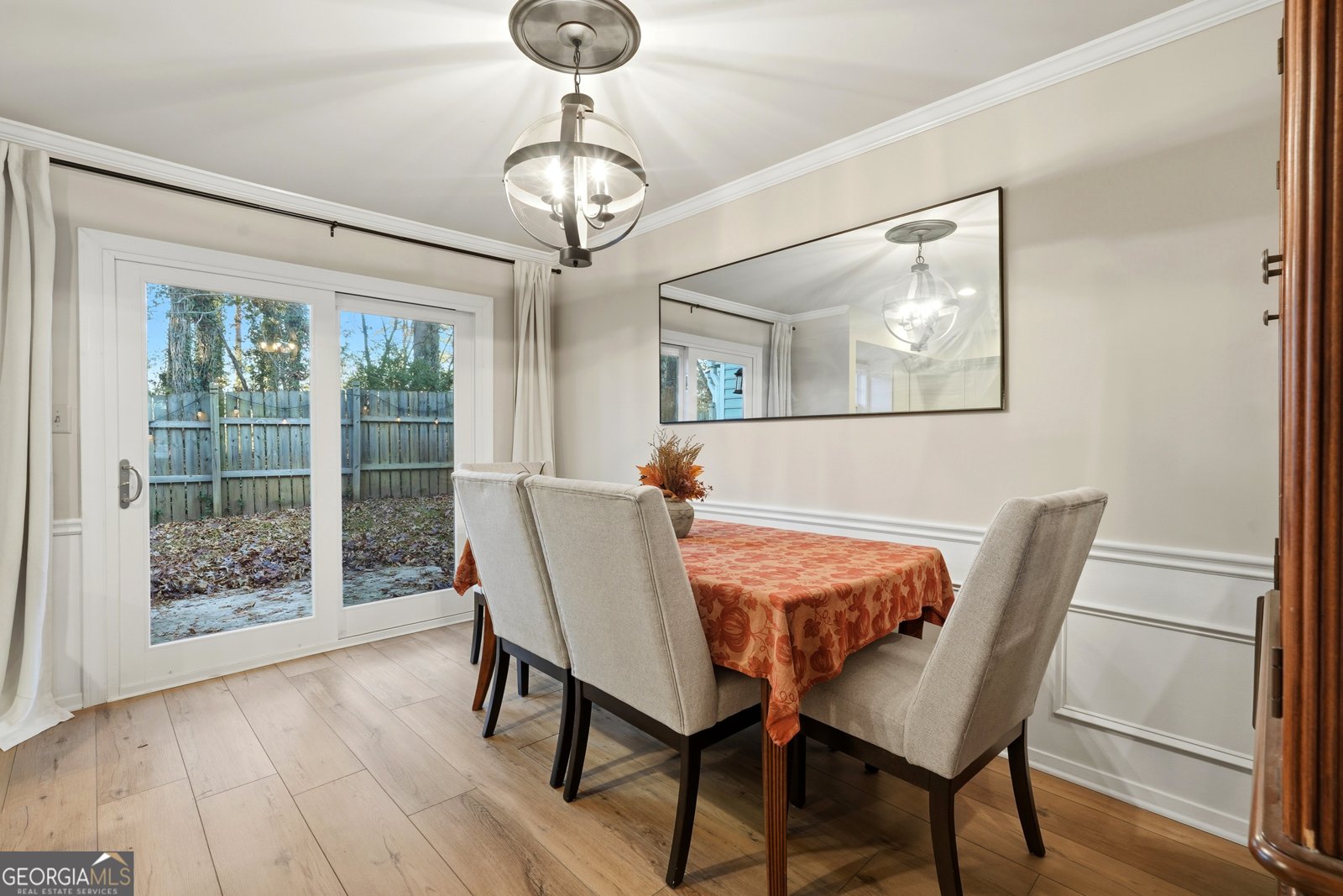 645 Anderson Walk Marietta - 10