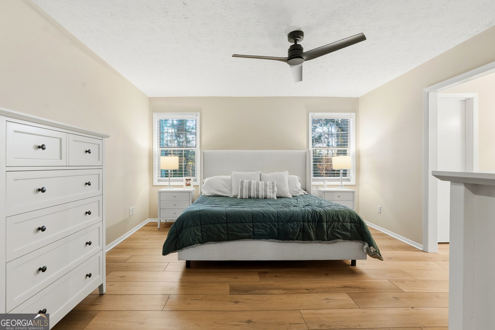 645 Anderson Walk Marietta - 11