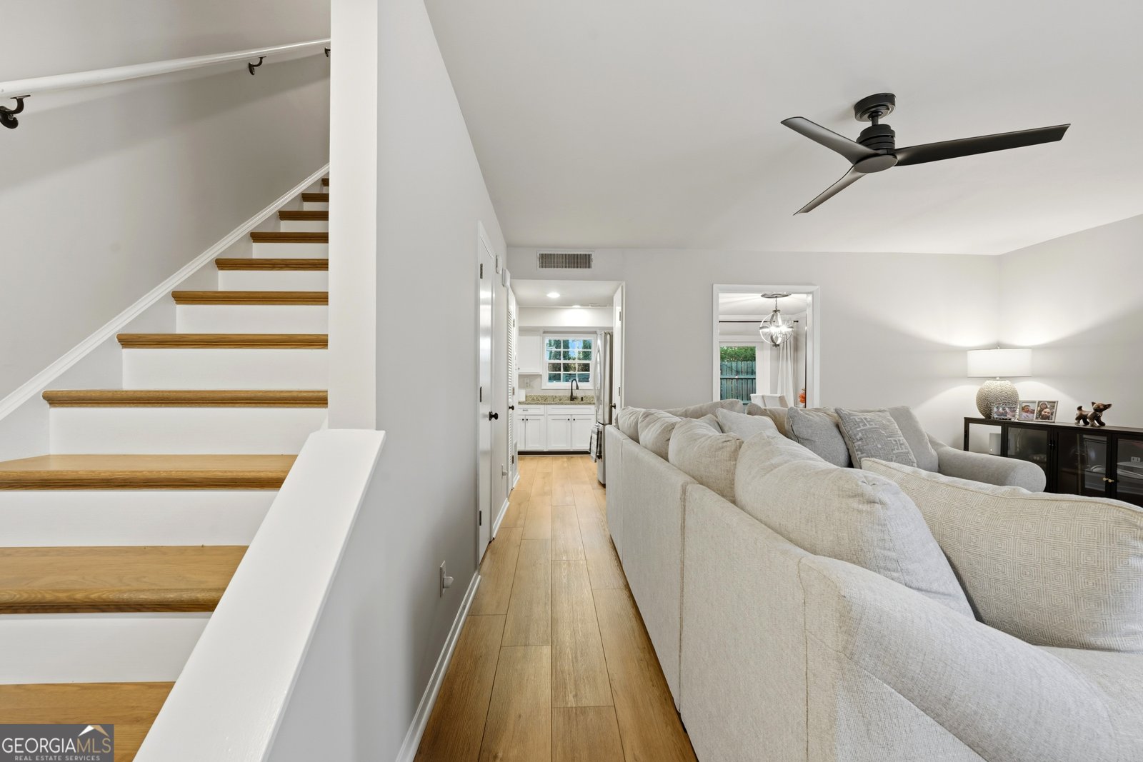 645 Anderson Walk Marietta - 2