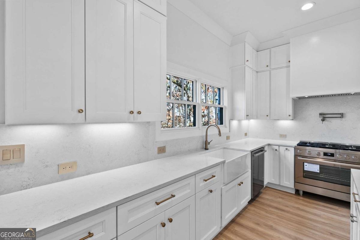 343 Sugarview Road Sugar Hill - 13