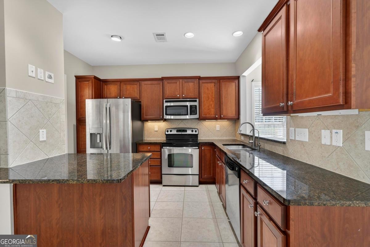 1060 Summer Hollow Road Greensboro - 10