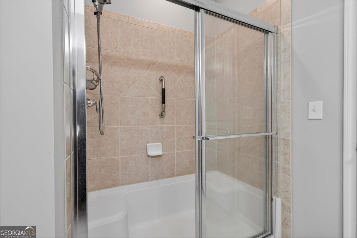 1060 Summer Hollow Road Greensboro - 24