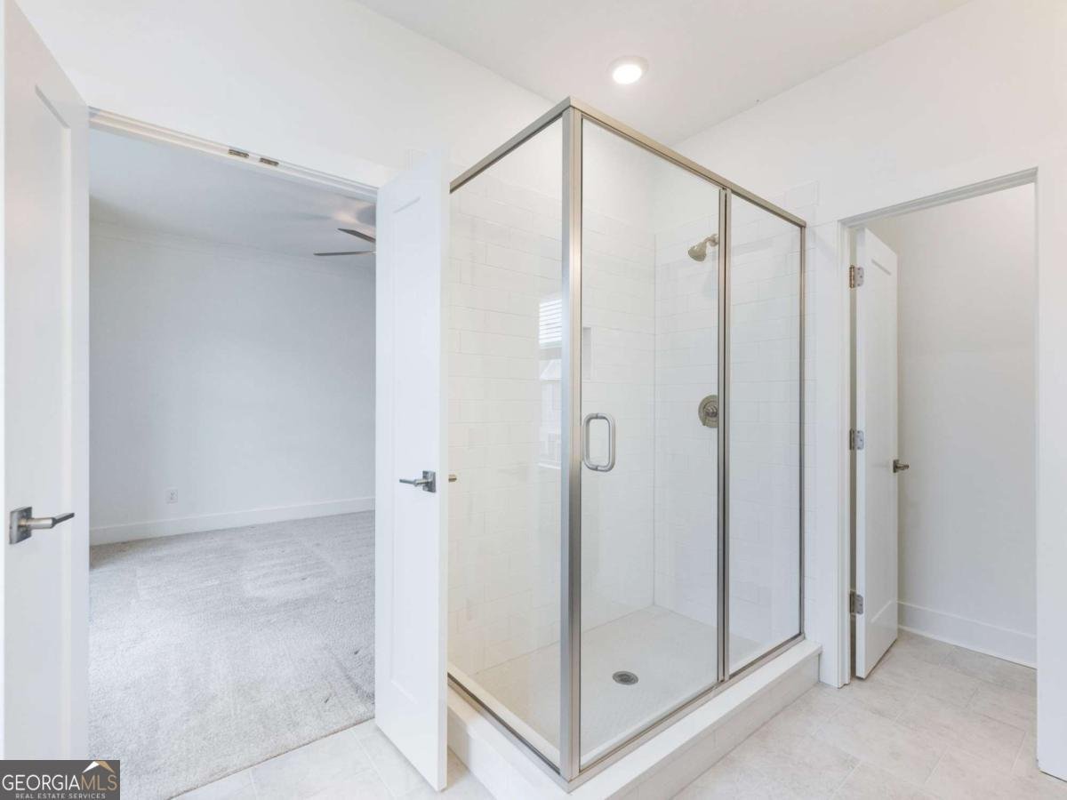 525 Ashbury Drive Roswell - 33