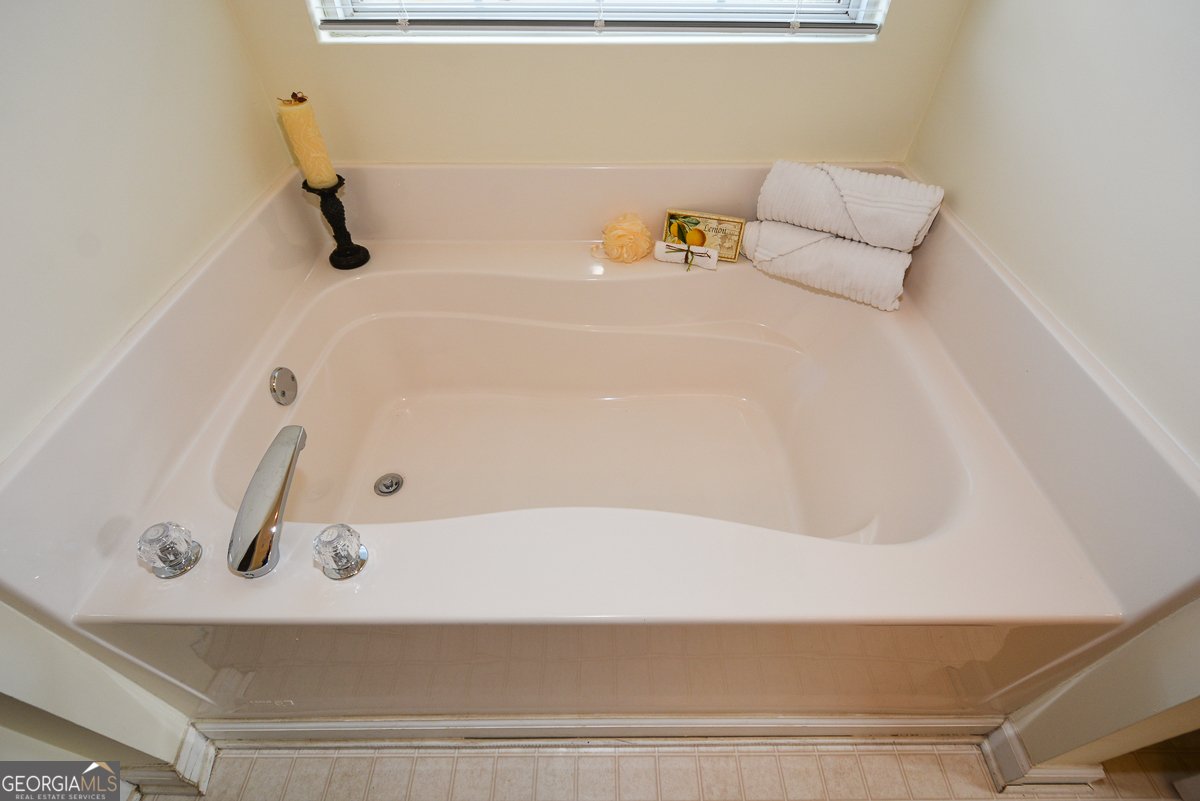 1000 River Plantation Drive Woodstock - 26