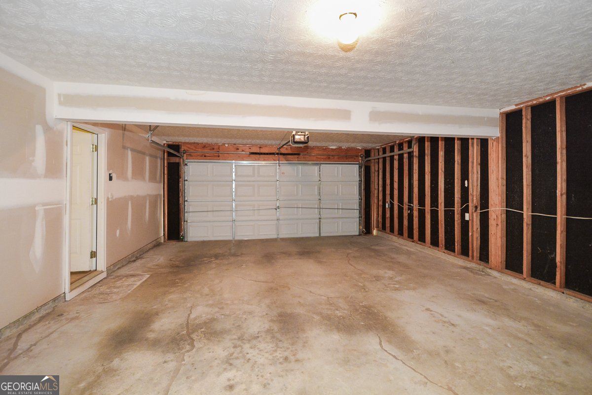 1000 River Plantation Drive Woodstock - 44