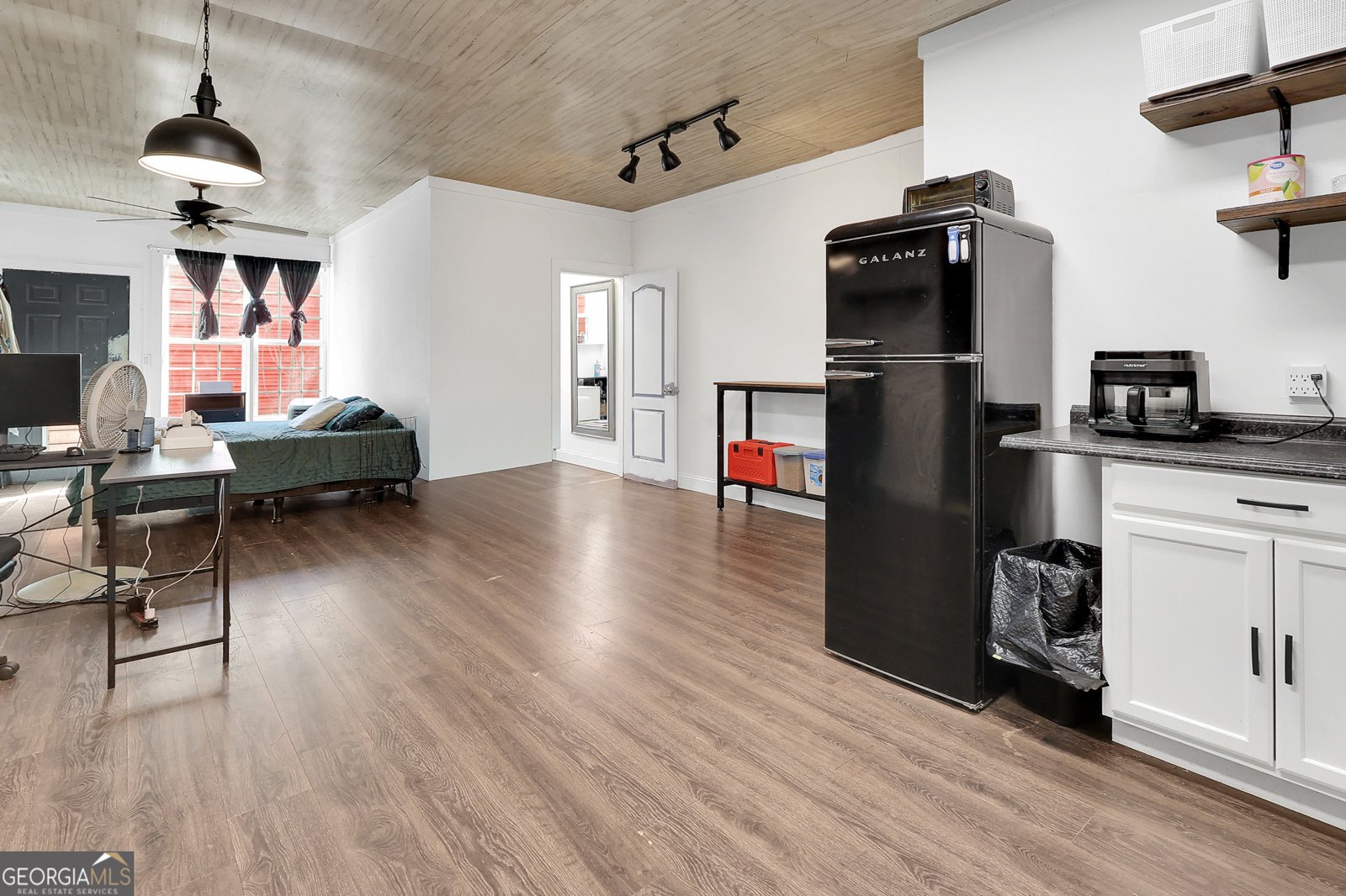 394 Burg Road Locust Grove - 34