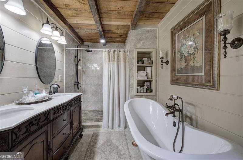 1252 PARIS MOUNTAIN Road Rockmart - 31