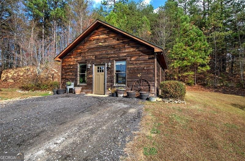 1252 PARIS MOUNTAIN Road Rockmart - 39