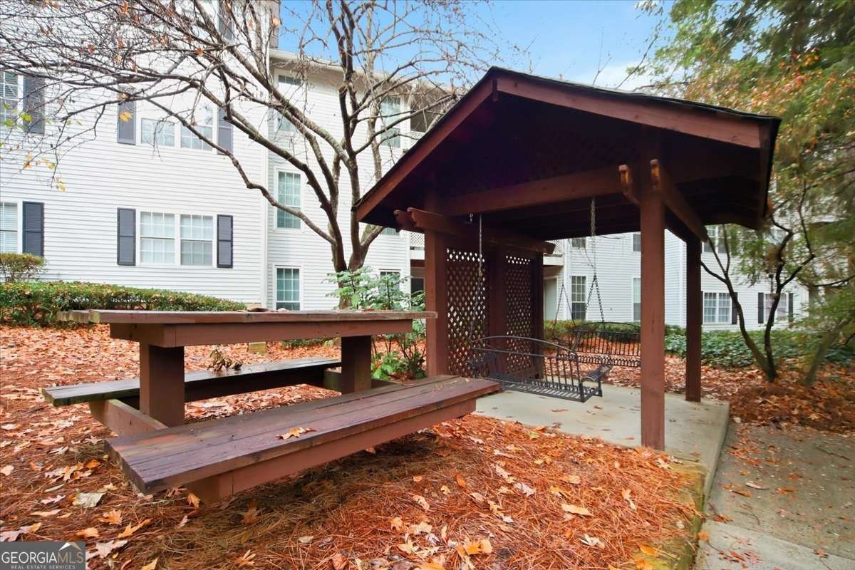 6822 GLENRIDGE Drive Atlanta - 24