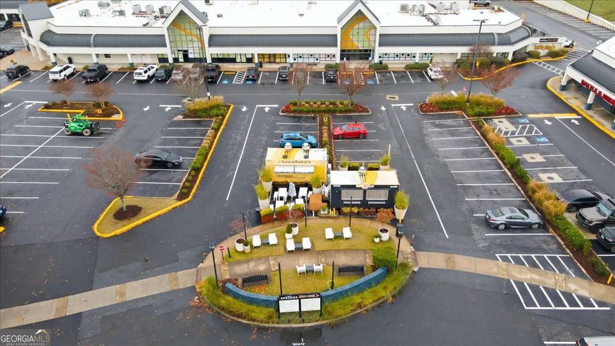 6822 GLENRIDGE Drive Atlanta - 31