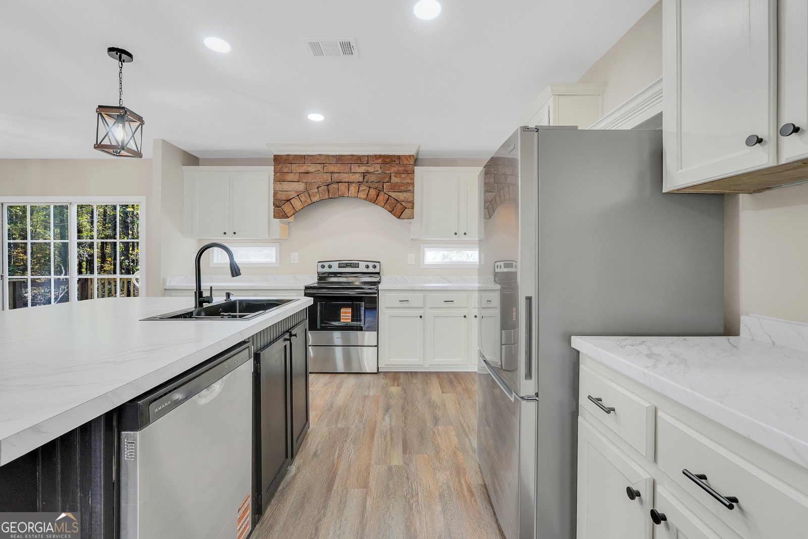 201 Willow Road Thomaston - 11