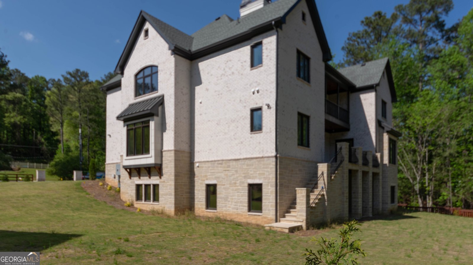 10765 Shallowford Road Roswell - 95