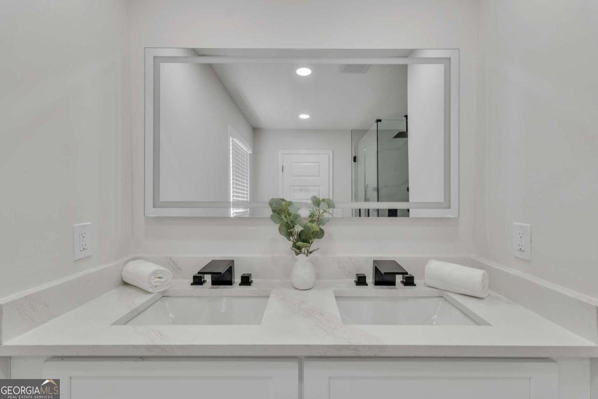 2693 Larkspur Drive Atlanta - 24