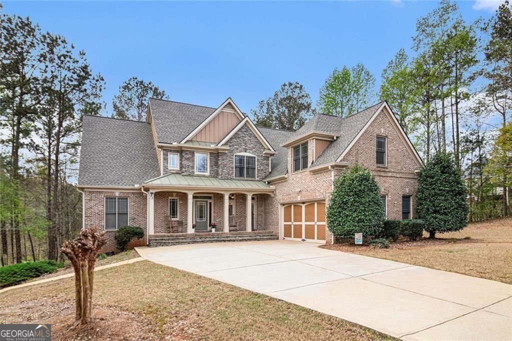 7497 Treehouse Court Douglasville - 1