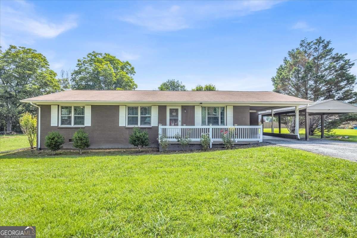 129 Green Meadow Lane Calhoun - main photo