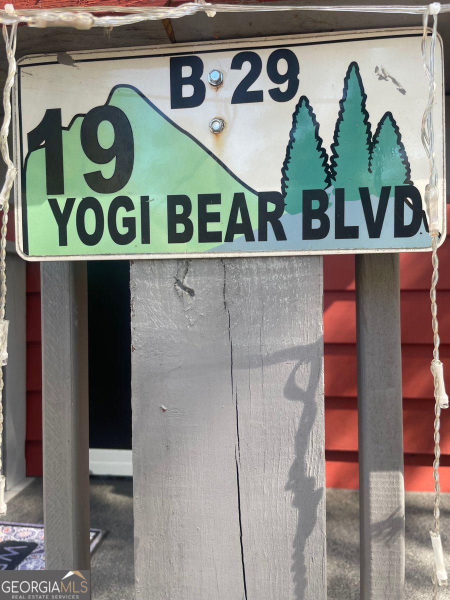 19 Yogi Bear Boulevard Cleveland - 3