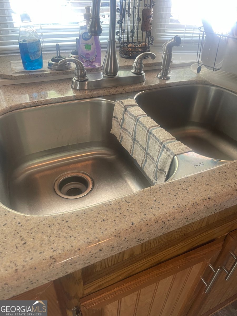 32 Yogi Bear Boulevard Cleveland - 15