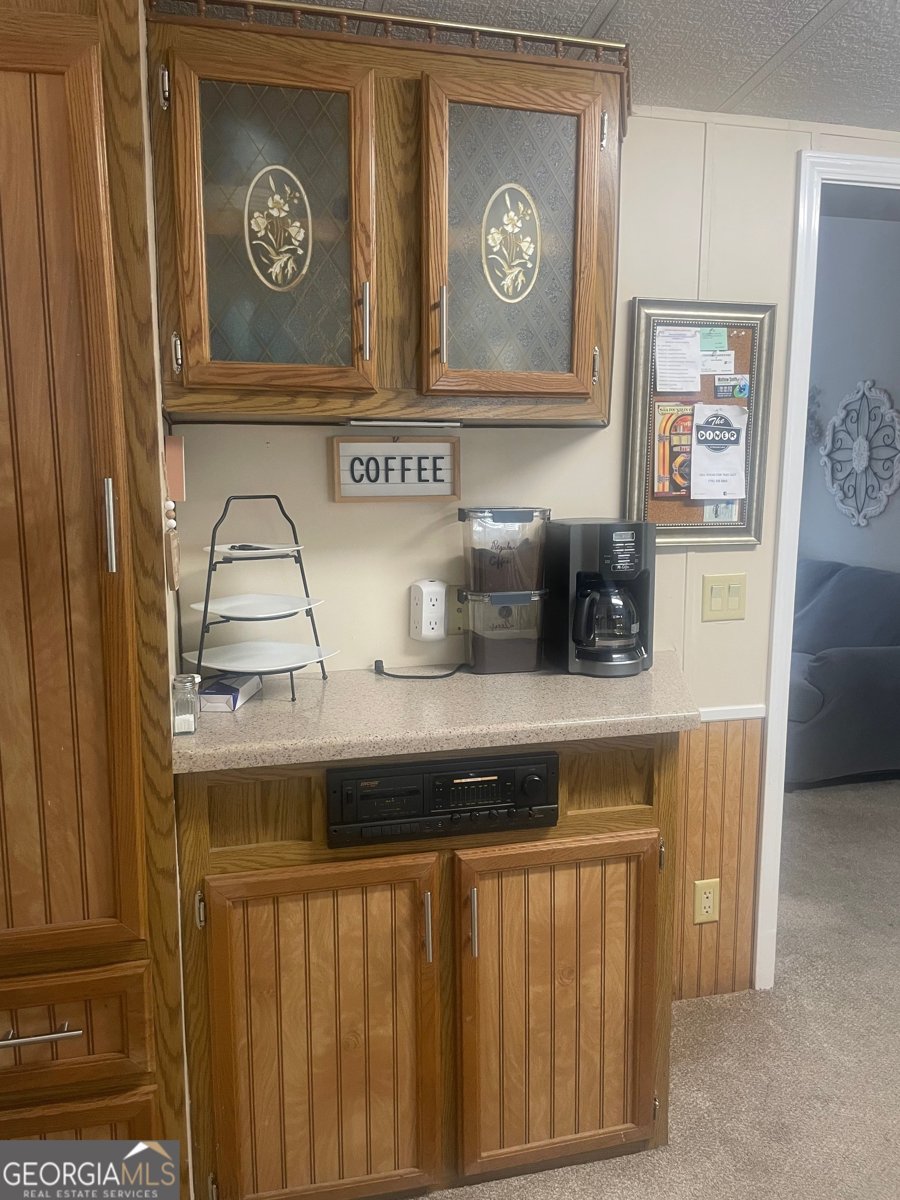 32 Yogi Bear Boulevard Cleveland - 19