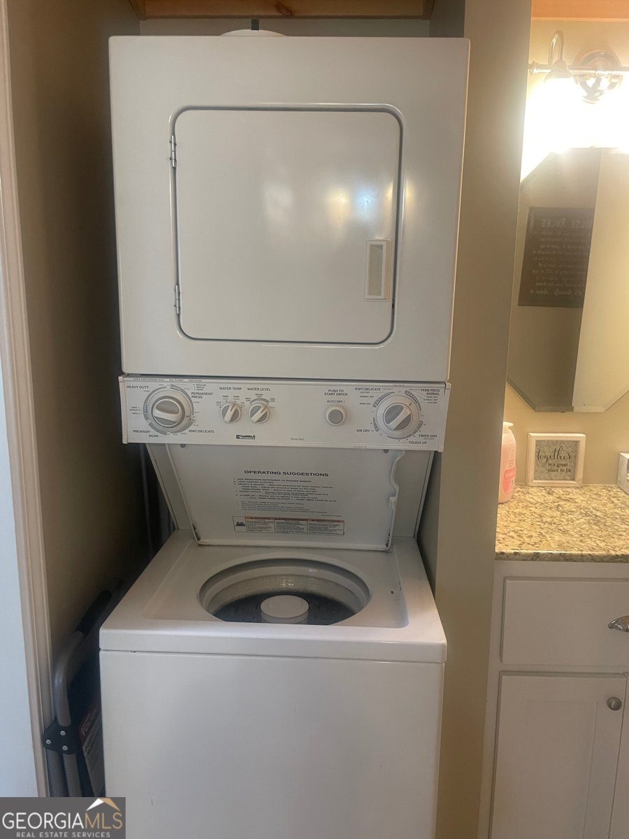 32 Yogi Bear Boulevard Cleveland - 26