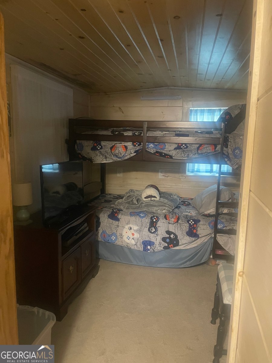 32 Yogi Bear Boulevard Cleveland - 30