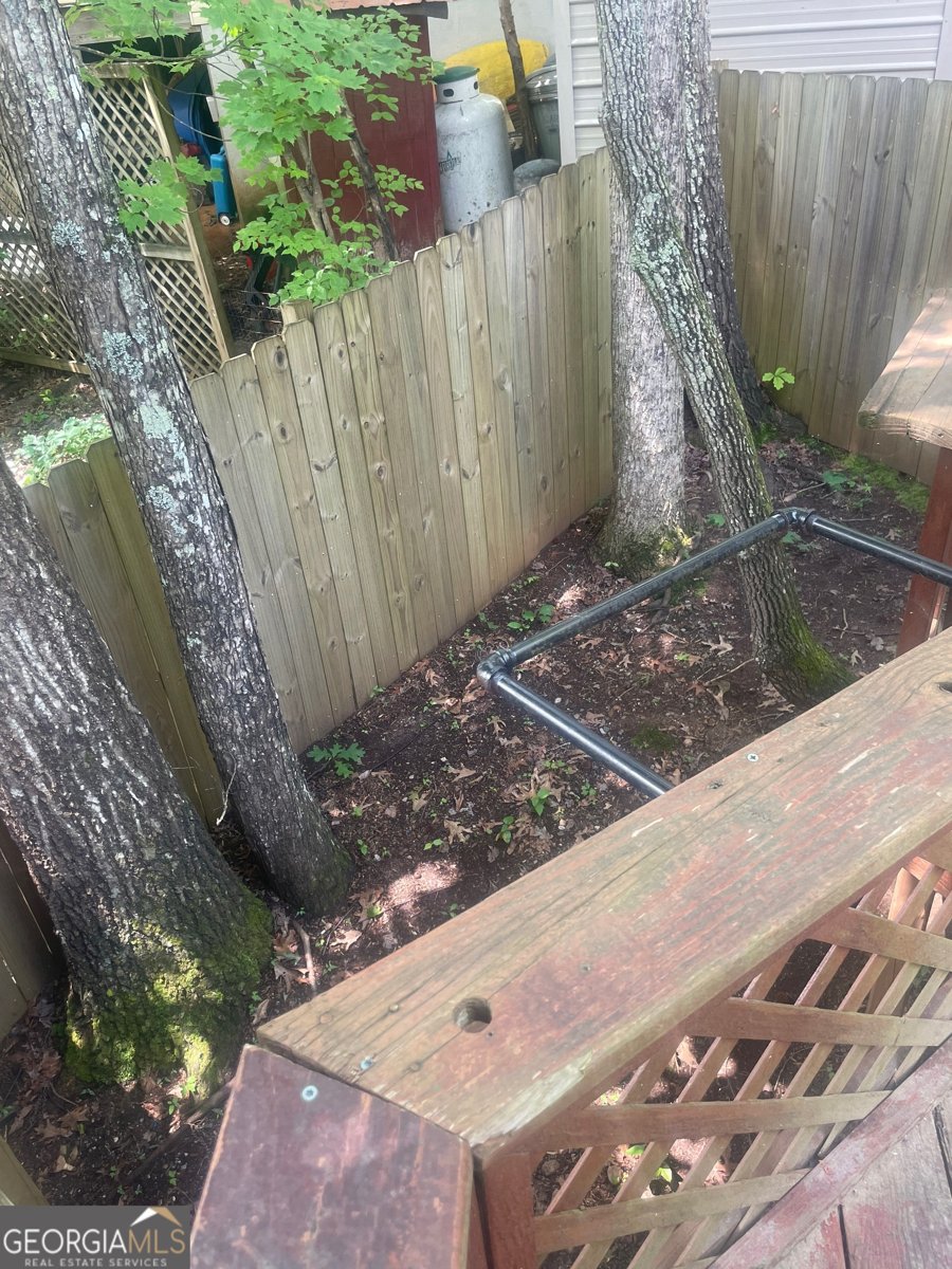 32 Yogi Bear Boulevard Cleveland - 34