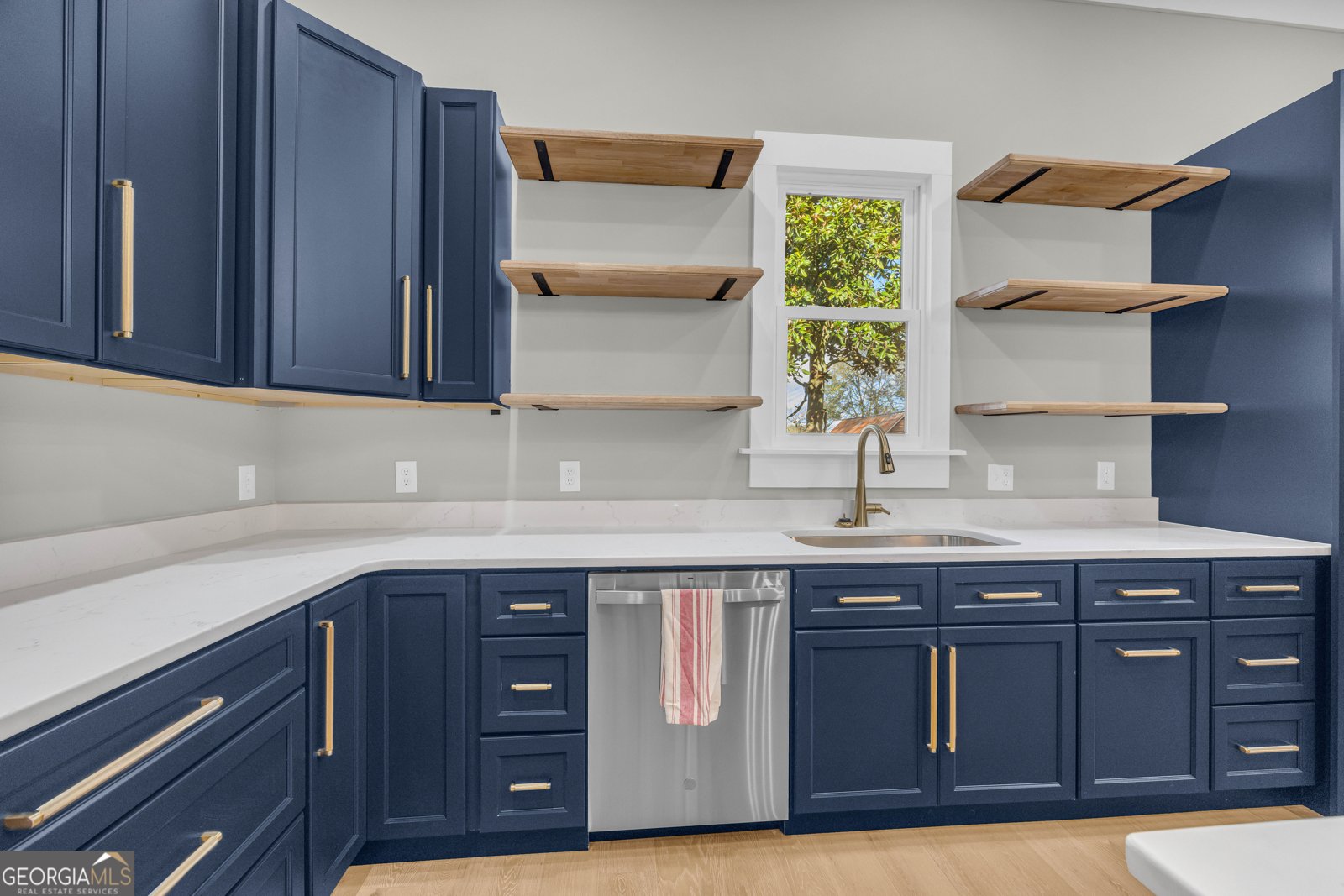 586 Grady School Road Canon - 23