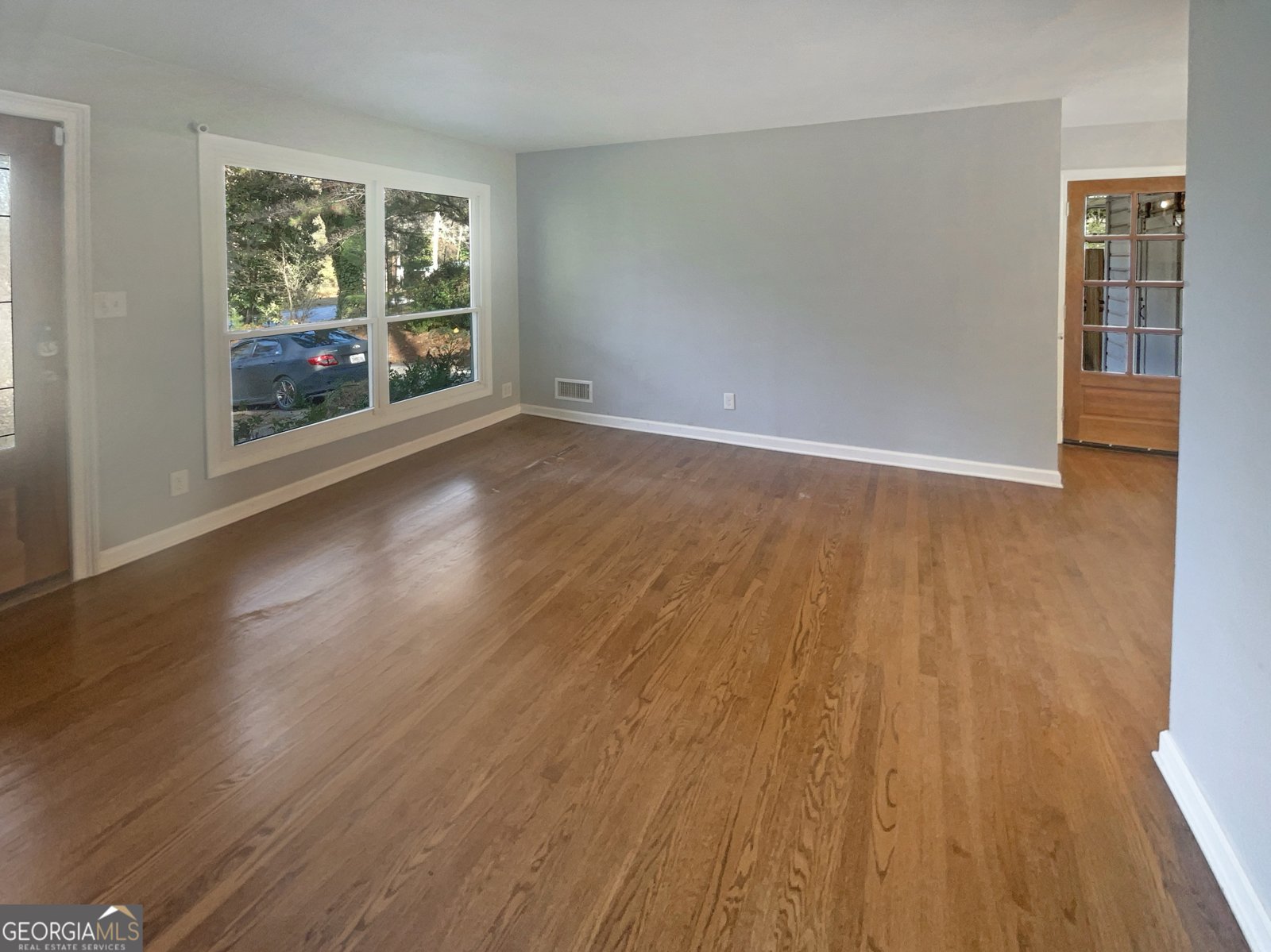 3027 Belaire Circle Atlanta - 3