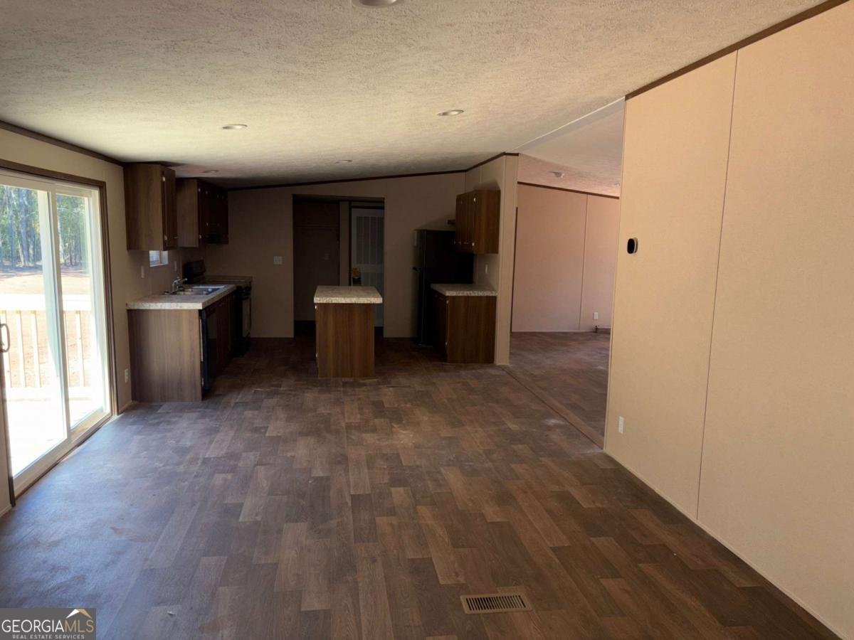 832 Stone Stewart Road Hull - 5