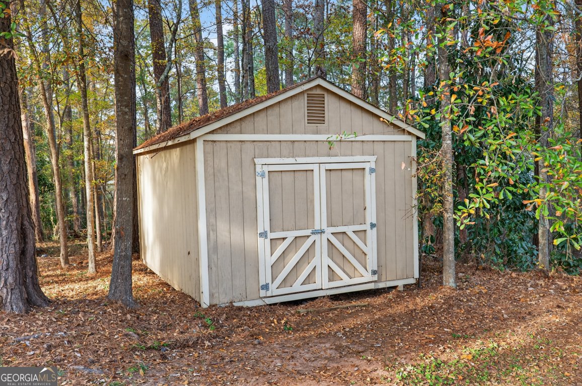 494 Spring Street Social Circle - 25