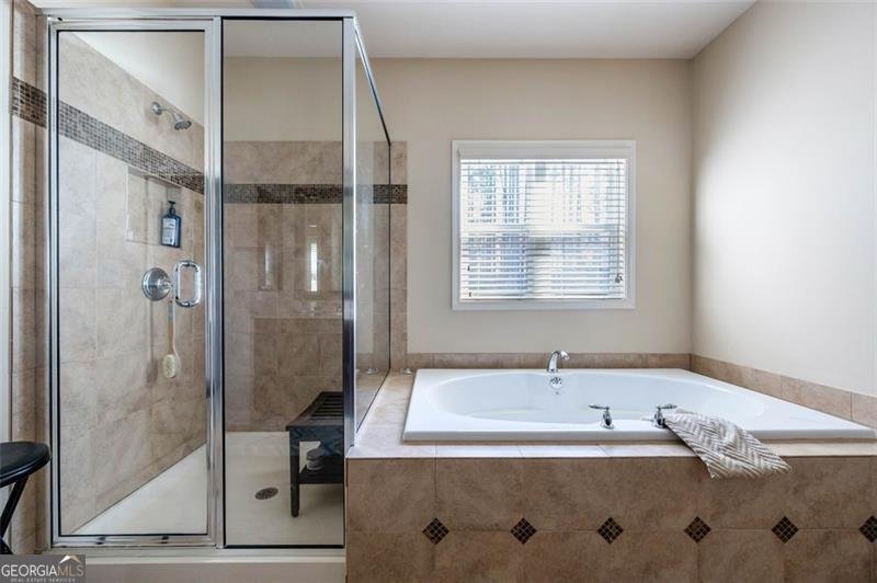 6395 CENTURY PARK Place Mableton - 33