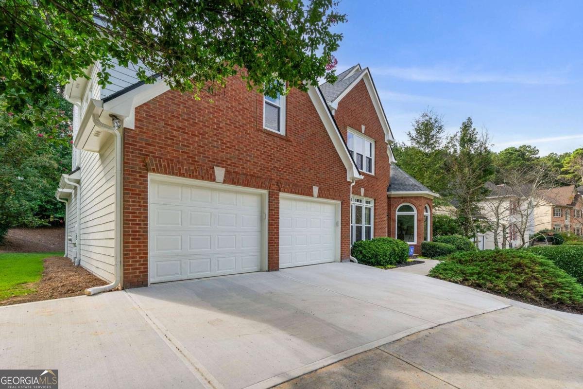 542 Fairway Drive Woodstock - 3