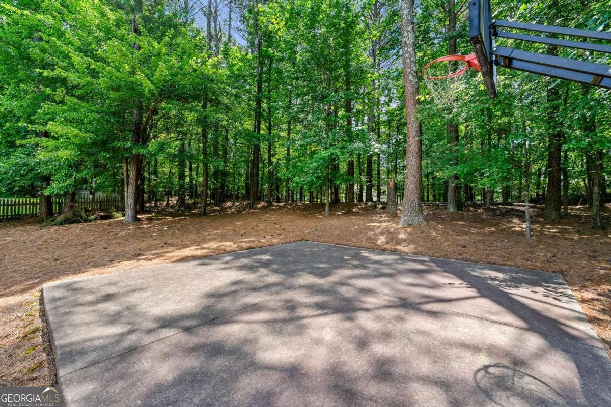 542 Fairway Drive Woodstock - 45