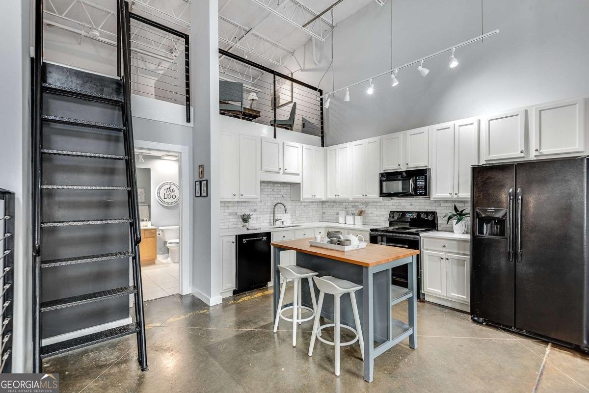 174 Chester Avenue Atlanta - 7