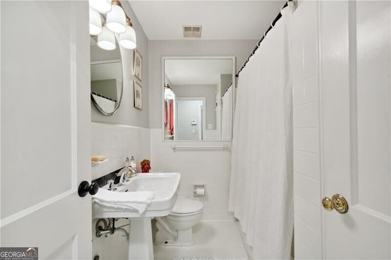 1403 Moores Mill Road Atlanta - 24