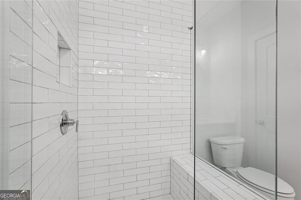 193 Chestnut Circle Atlanta - 27