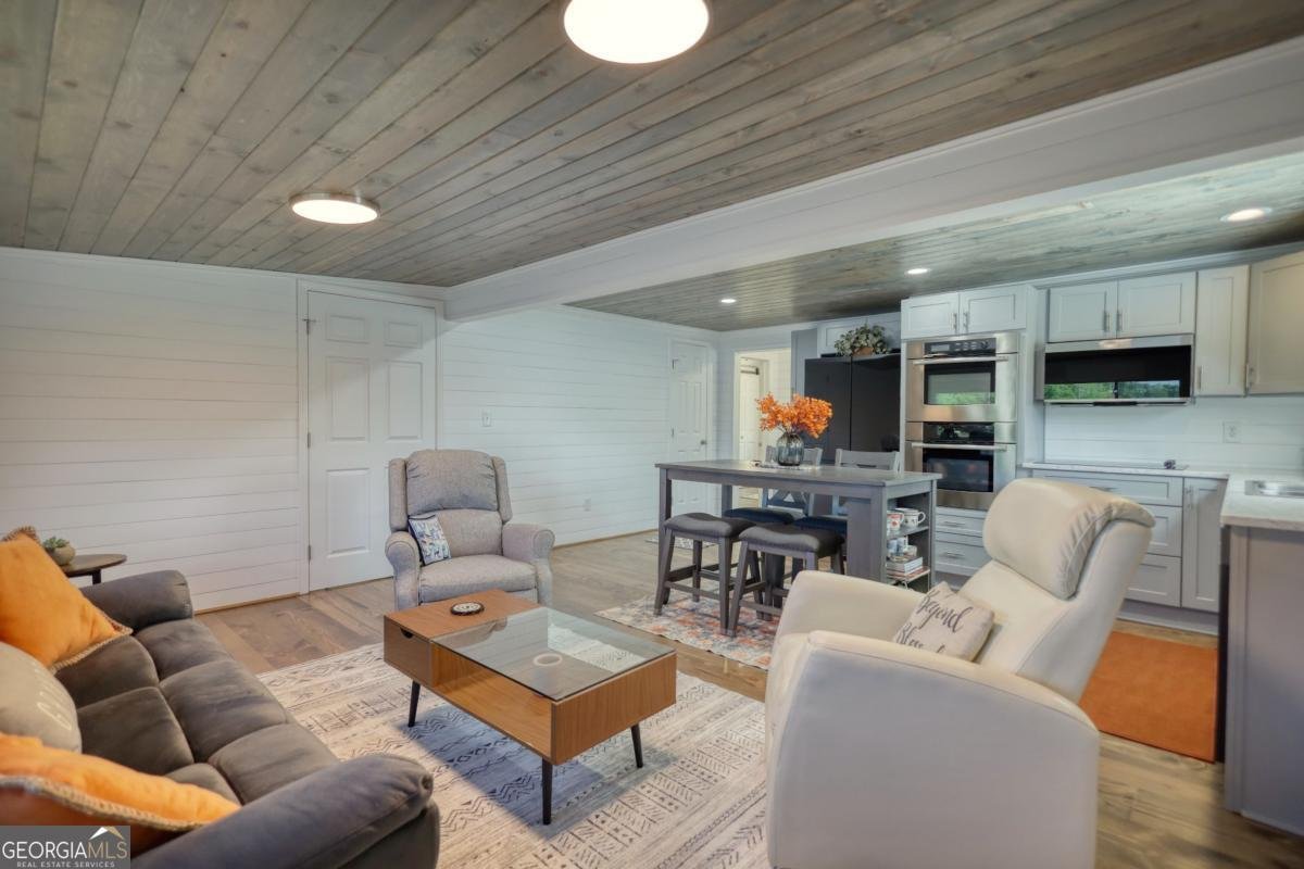 480 Friar Tuck Circle Covington - 9