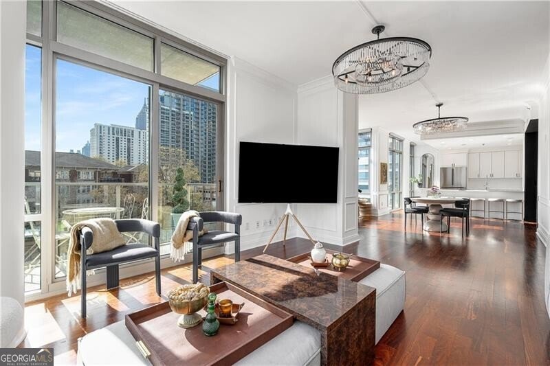 905 Juniper Street Atlanta - 23