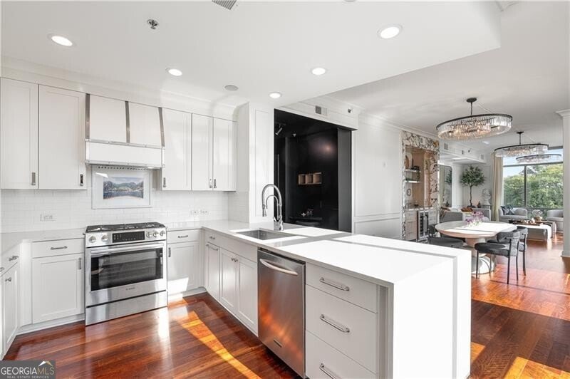 905 Juniper Street Atlanta - 8