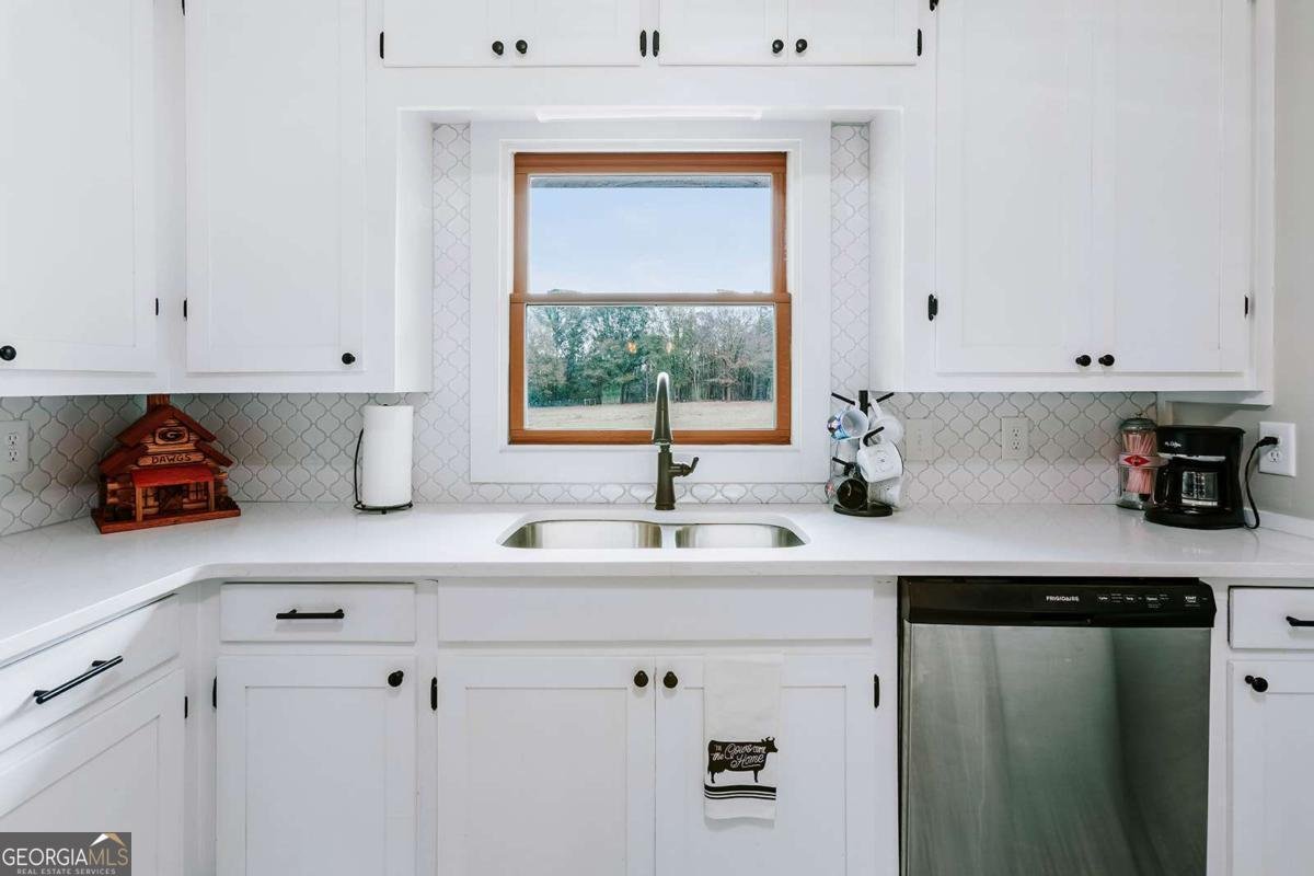 54 Dove Power Road Comer - 14