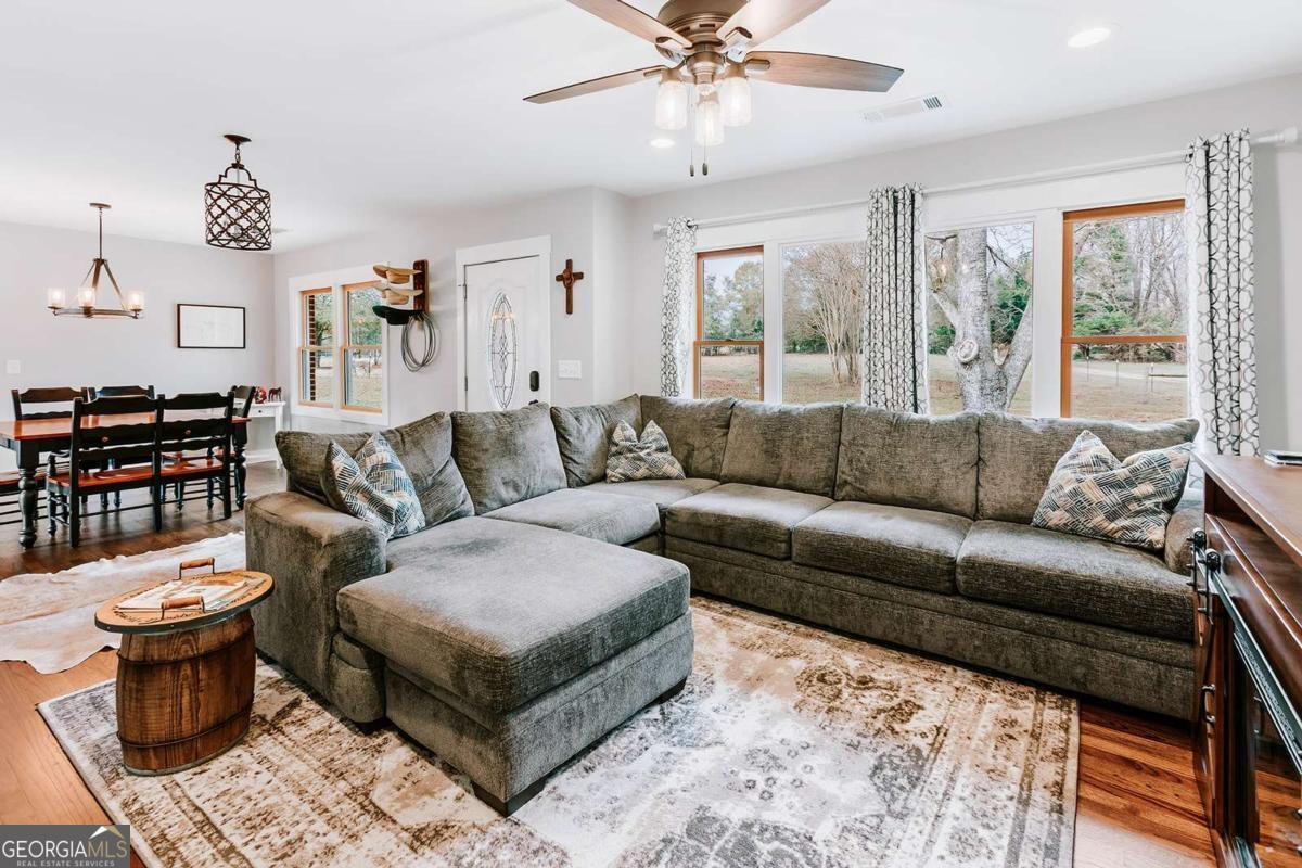 54 Dove Power Road Comer - 23