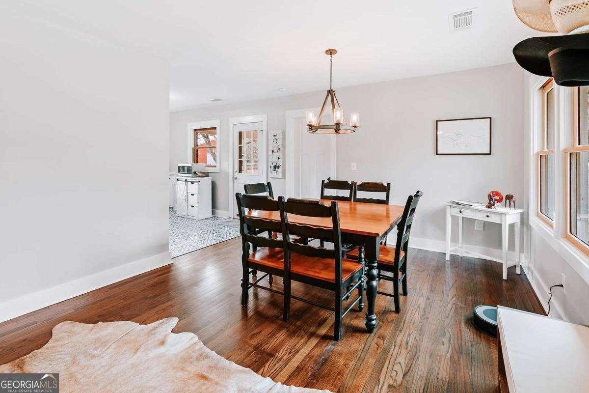 54 Dove Power Road Comer - 24