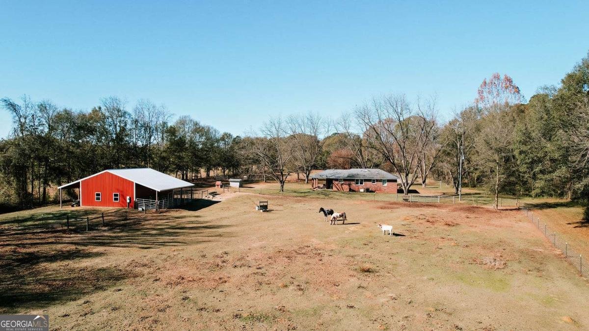 54 Dove Power Road Comer - 49