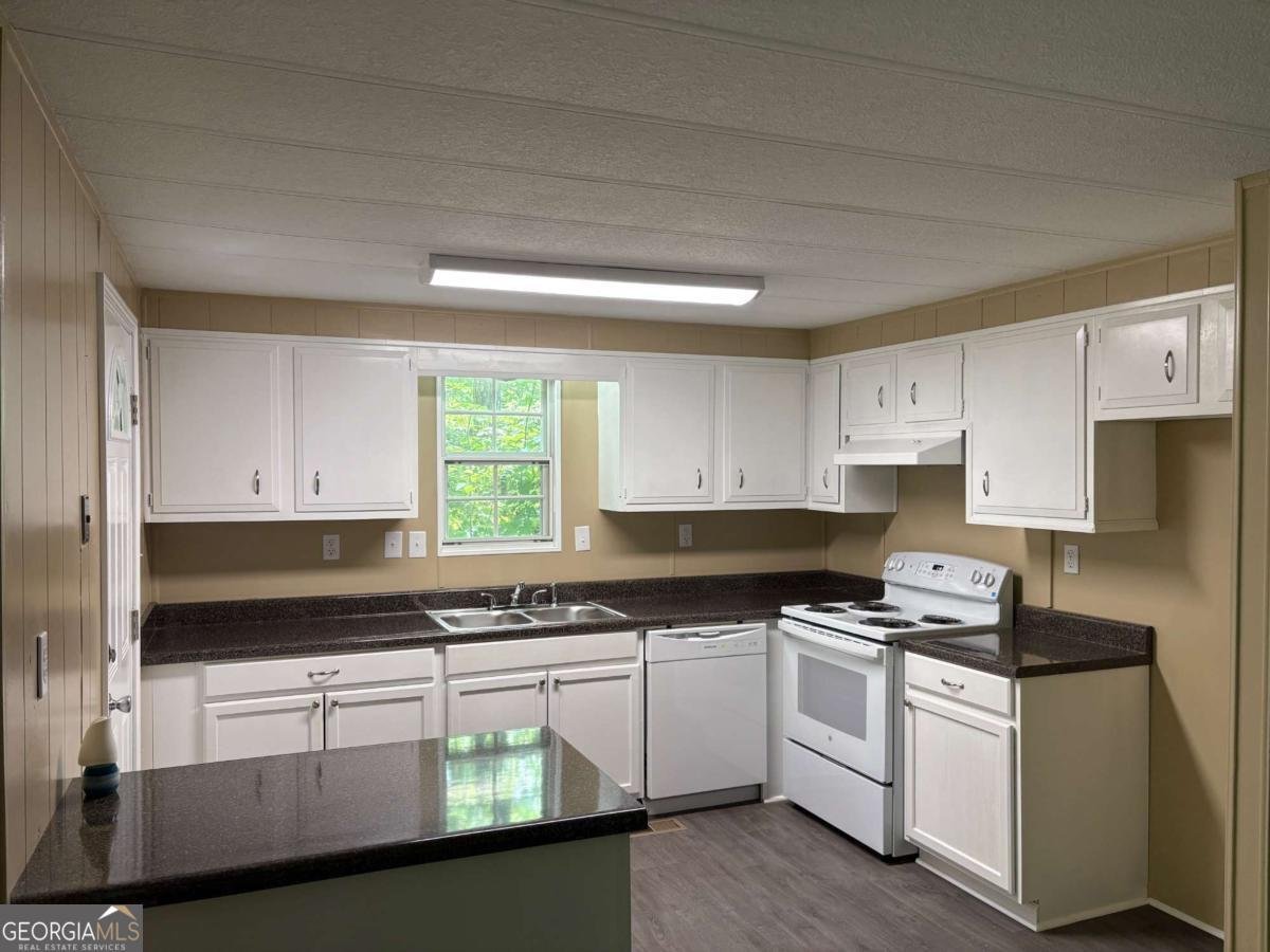 10817 Double Bridges Road Arnoldsville - 10