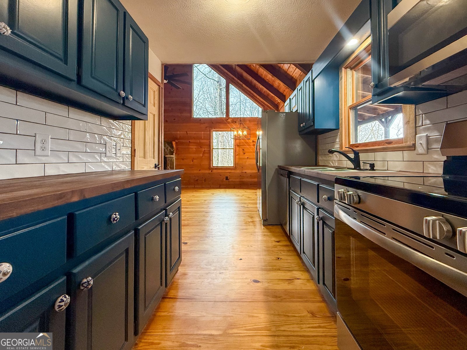 441 Skyview Circle Clarkesville - 11