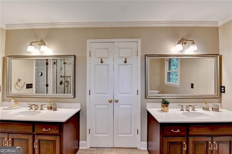 105 May Glen Way Roswell - 30