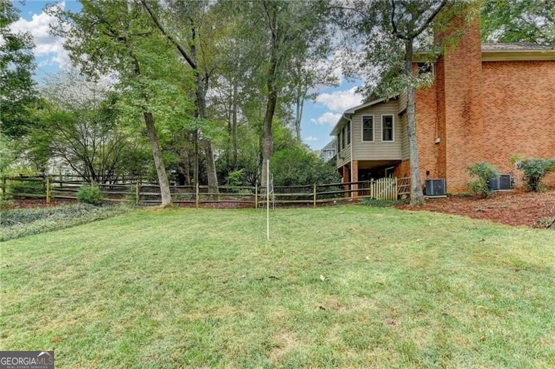 105 May Glen Way Roswell - 9